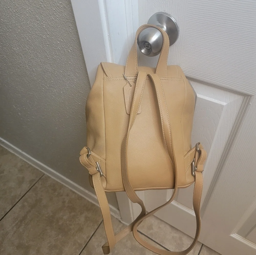 Coach f3w 9858